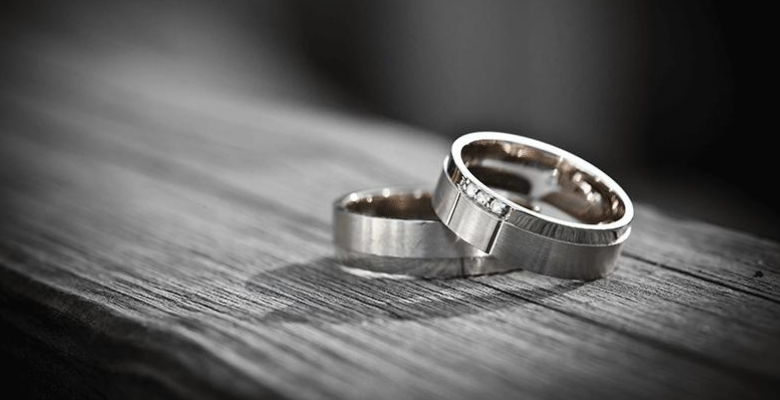 The Most Popular Men's Wedding Bands of All Time (2)